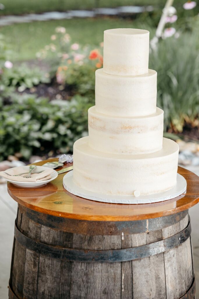 White tiered wedding cake.