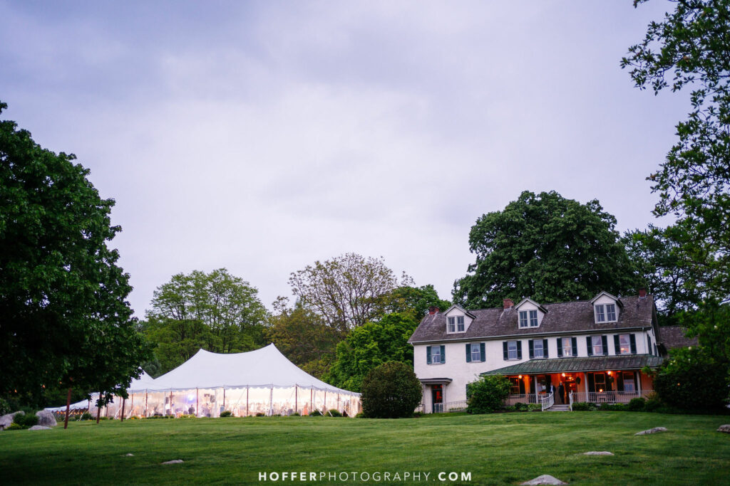 Panoramic view of the Manor house and tent.